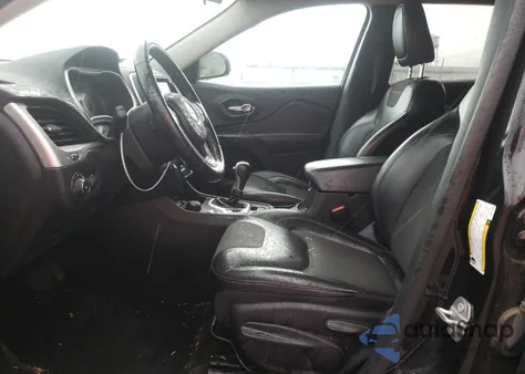 2016 Jeep Cherokee Trailhawk из США, поврежденный, VIN 1C4PJMBS3GW112963